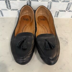 Sofft Black Leather Tassel Loafers